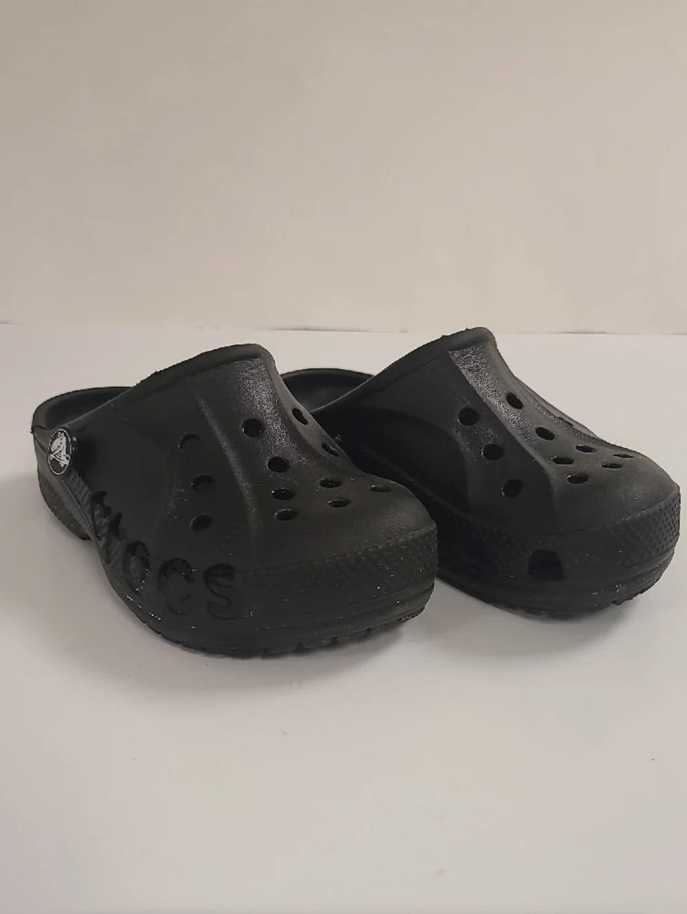 Kids Black CROCS Clog Shoes - Casual Slip-On  No Heel Strap - Size 8